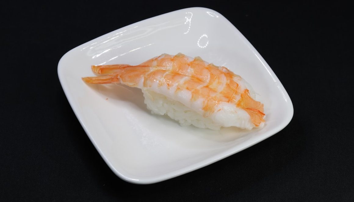 Photo Sushi jako danie idealne na spotkania towarzyskie i imprezy