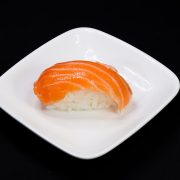Photo Jak przygotować domowe sushi: praktyczne porady i triki