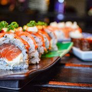 Photo Sushi jako danie dla smakoszy: ekskluzywne składniki i nowatorskie kompozycje